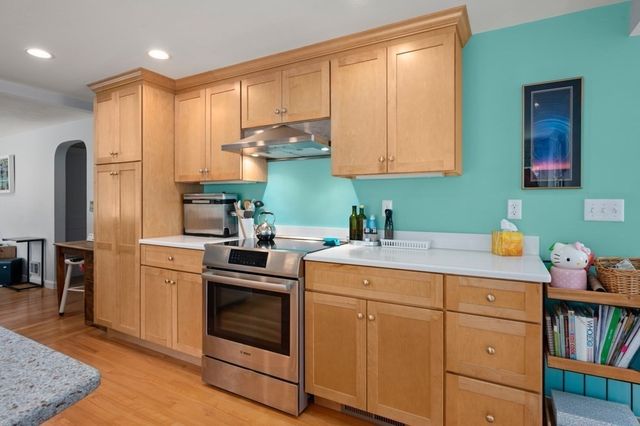 88 Temple Road, Waltham, MA 02452