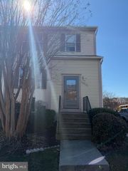 12150 TURNSTONE CT #90, Silver Spring, MD 20904