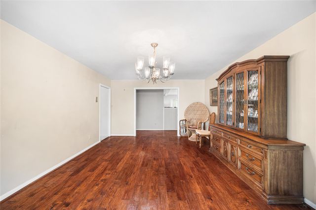 22902 Kobs Road, Tomball, TX 77377