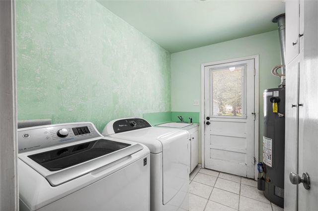 22902 Kobs Road, Tomball, TX 77377