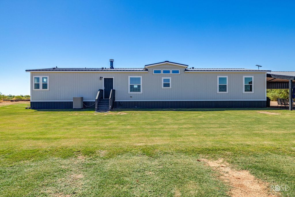 Image 35 of property listing at 281 Private Road 2884, Ballinger, TX 76821