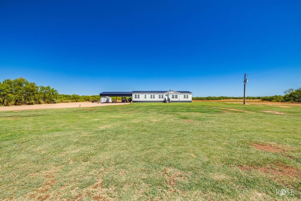 Image 38 of property listing at 281 Private Road 2884, Ballinger, TX 76821