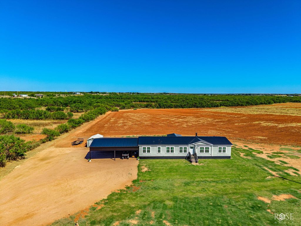Image 50 of property listing at 281 Private Road 2884, Ballinger, TX 76821