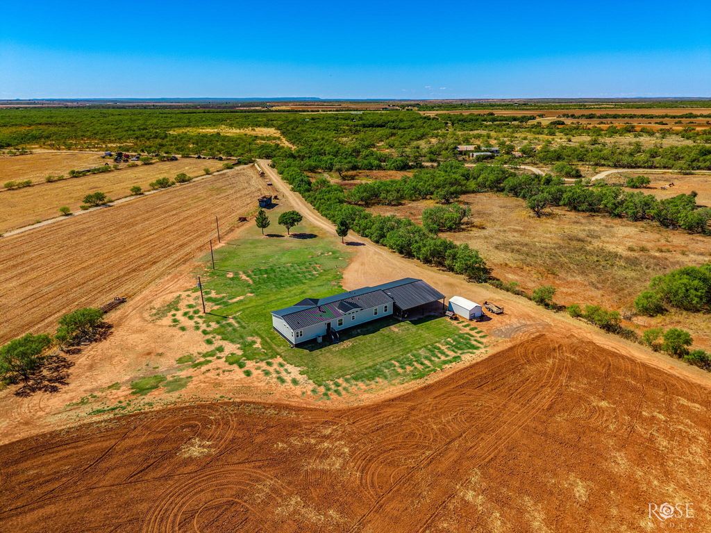 Image 63 of property listing at 281 Private Road 2884, Ballinger, TX 76821