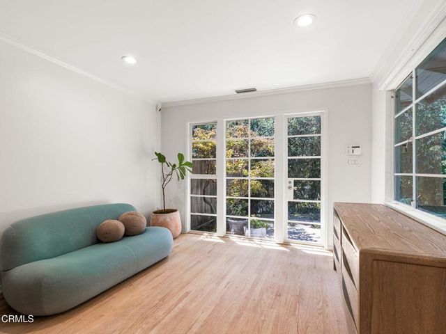4155 Cambridge Road, La Canada Flintridge, CA 91011