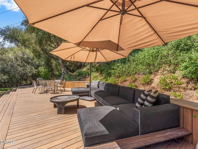 4155 Cambridge Road, La Canada Flintridge, CA 91011