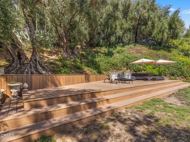 4155 Cambridge Road, La Canada Flintridge, CA 91011