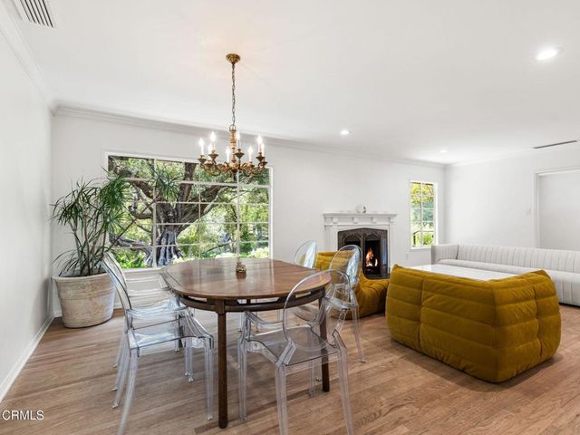 4155 Cambridge Road, La Canada Flintridge, CA 91011