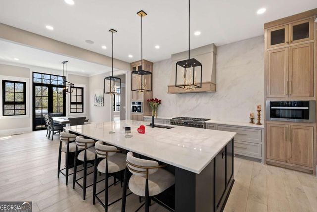 761 Woodvale Point, Suwanee, GA 30024