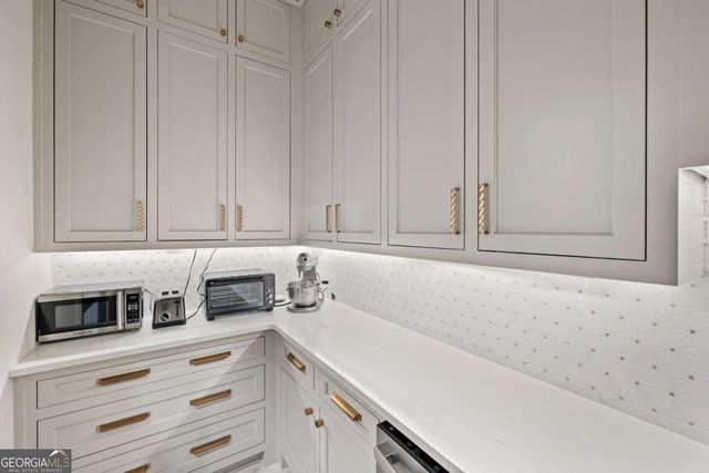 761 Woodvale Point, Suwanee, GA 30024