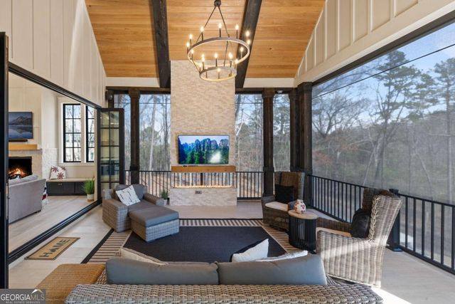 761 Woodvale Point, Suwanee, GA 30024