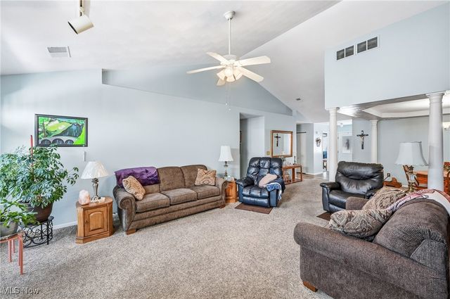 601 E Western Reserve Road 1401, Youngstown, OH 44514