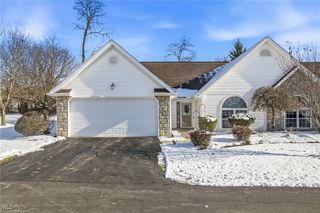 601 E Western Reserve Road 1401, Youngstown, OH 44514