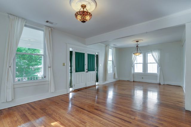 2080 VINTON AVE, Memphis, TN 38104