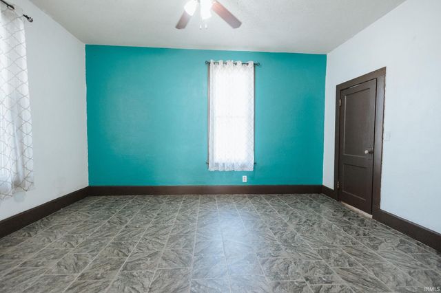 722 S Barker Avenue, Evansville, IN 47712