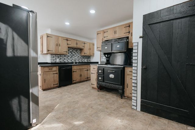 722 S Barker Avenue, Evansville, IN 47712