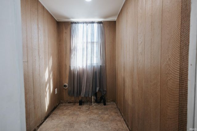 722 S Barker Avenue, Evansville, IN 47712