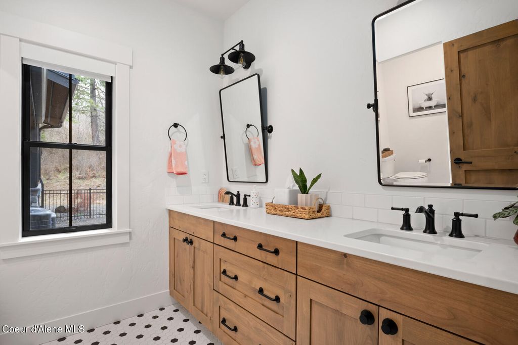 4950 W Mylonite Dr, Coeur d'Alene, ID 83814 photo 57