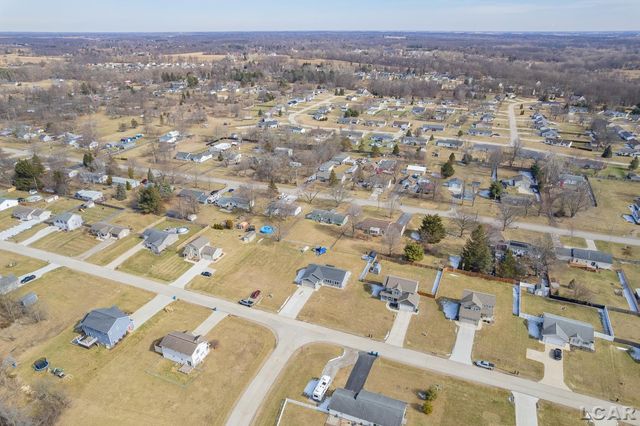 3153 Beaver Creek Ridge, Adrian Twp, MI 49221