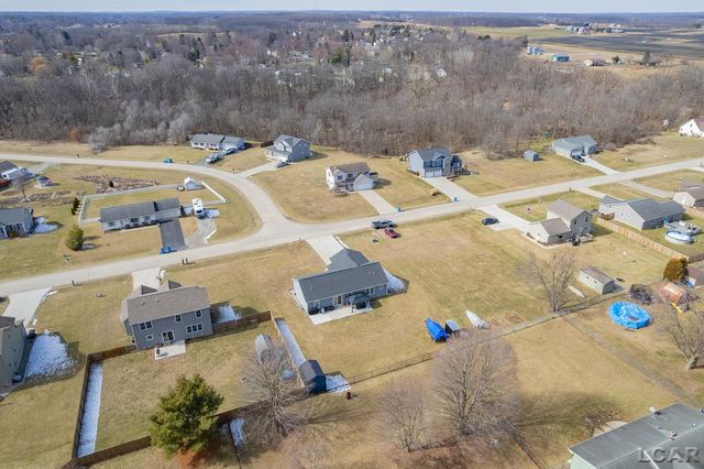 3153 Beaver Creek Ridge, Adrian Twp, MI 49221