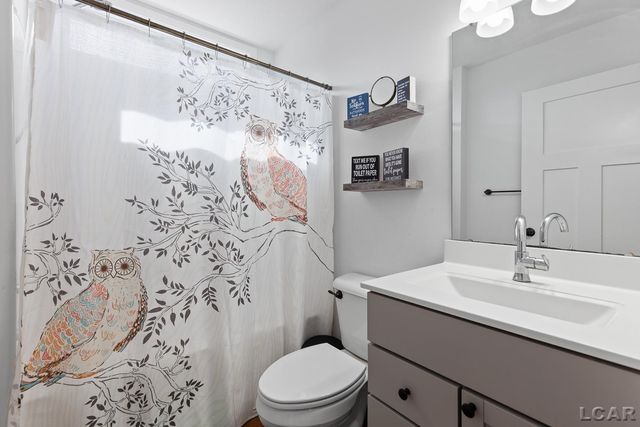 3153 Beaver Creek Ridge, Adrian Twp, MI 49221