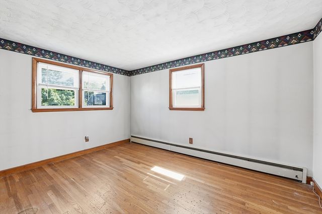 290 W Hill Rd, Marlborough, MA 01752