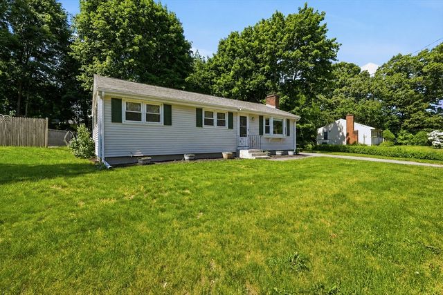 290 W Hill Rd, Marlborough, MA 01752