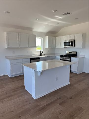 43138 Rain Avenue, Shawnee, OK 74804