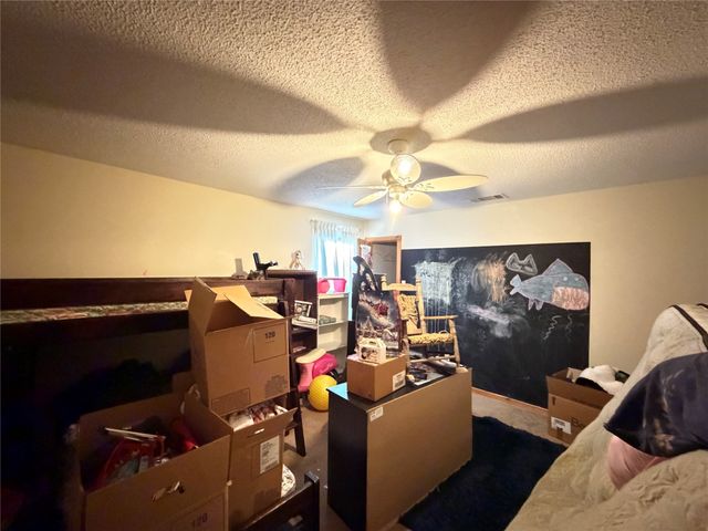 10074 Northlake Circle, Kemp, TX 75143