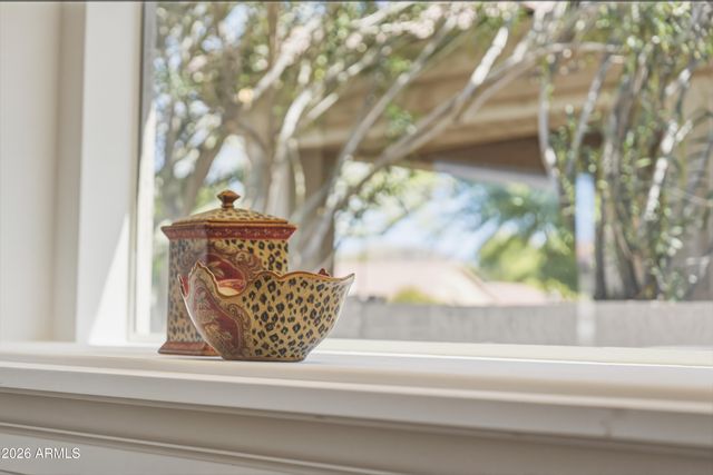 6974 W ROSE GARDEN Lane, Glendale, AZ 85308