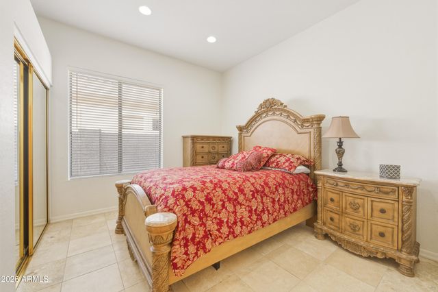 6974 W ROSE GARDEN Lane, Glendale, AZ 85308