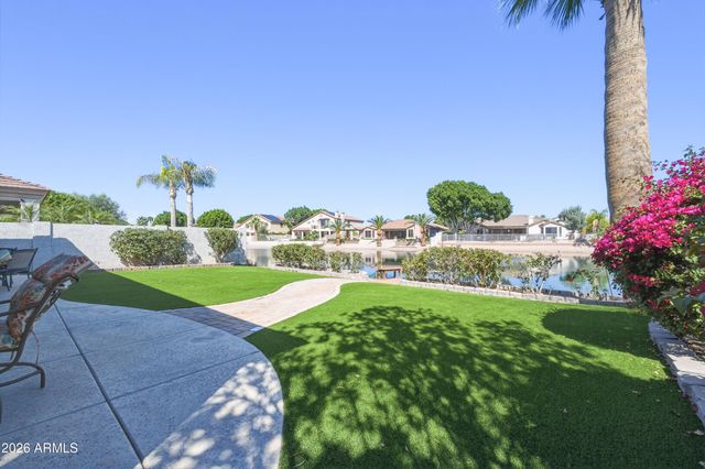 6974 W ROSE GARDEN Lane, Glendale, AZ 85308