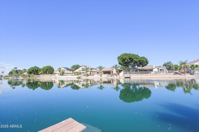 6974 W ROSE GARDEN Lane, Glendale, AZ 85308