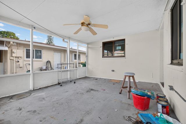 6102 NW 69th Avenue, Tamarac, FL 33321