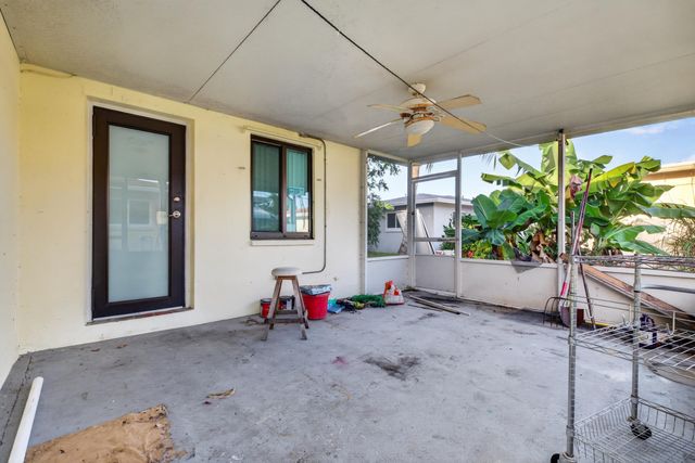 6102 NW 69th Avenue, Tamarac, FL 33321