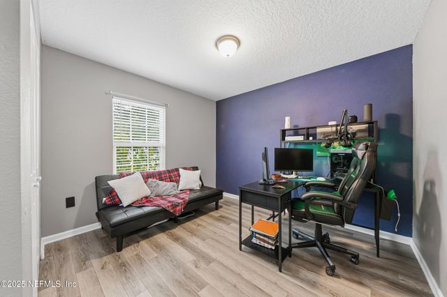 12361 CHERRY BLUFF Drive, Jacksonville, FL 32218