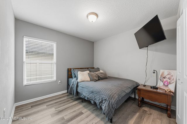 12361 CHERRY BLUFF Drive, Jacksonville, FL 32218