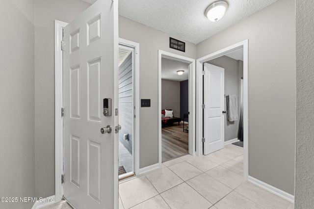 12361 CHERRY BLUFF Drive, Jacksonville, FL 32218