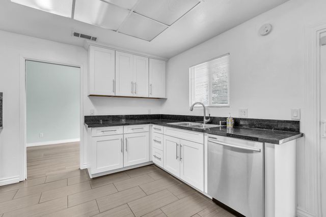 4123 Estate Dr, Stockton, CA 95209