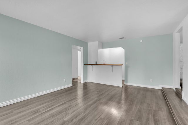 4123 Estate Dr, Stockton, CA 95209