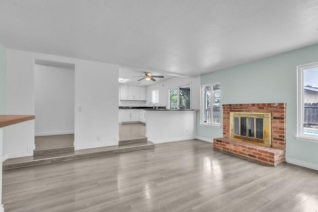 4123 Estate Dr, Stockton, CA 95209