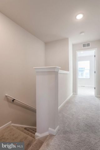 62 THROWER RD, Hedgesville, WV 25427