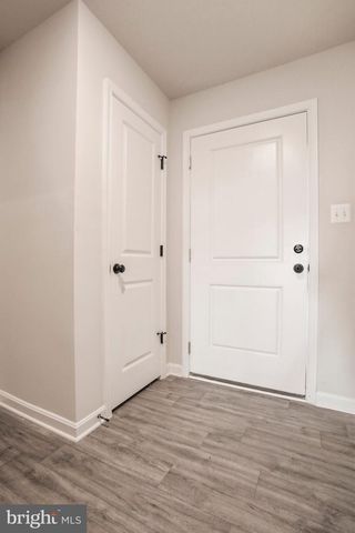 62 THROWER RD, Hedgesville, WV 25427