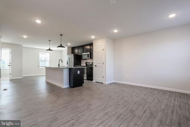 62 THROWER RD, Hedgesville, WV 25427