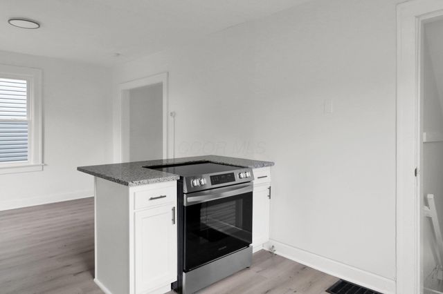 1131 E 16th Avenue, Columbus, OH 43211