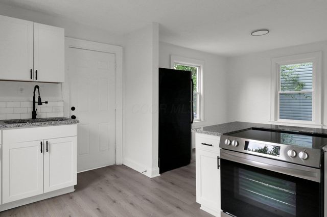 1131 E 16th Avenue, Columbus, OH 43211