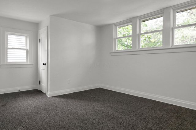 1131 E 16th Avenue, Columbus, OH 43211