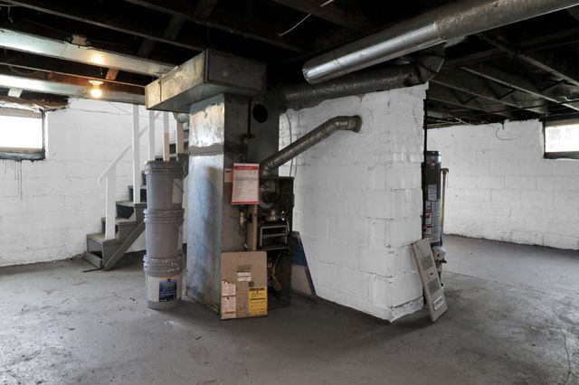 1131 E 16th Avenue, Columbus, OH 43211