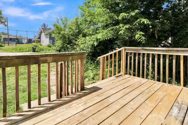 1131 E 16th Avenue, Columbus, OH 43211