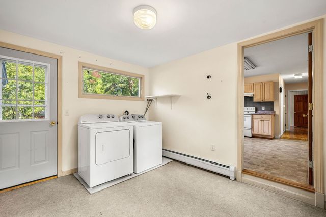 67 Walnut Avenue, North Hampton, NH 03862